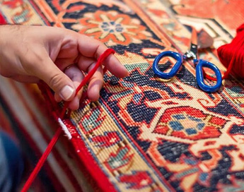 خدمات تخصصی و حرفه ای رفوی فرش در قالیشویی سرخرود